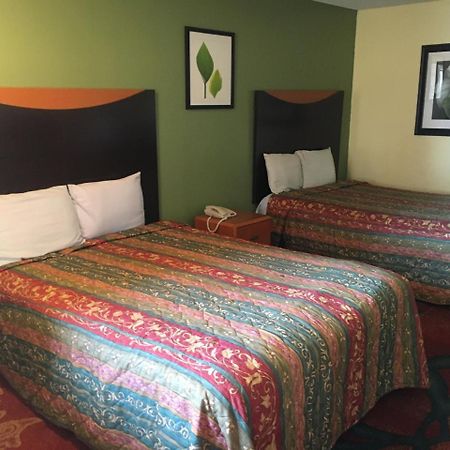 Executive Inn 敖德萨 外观 照片