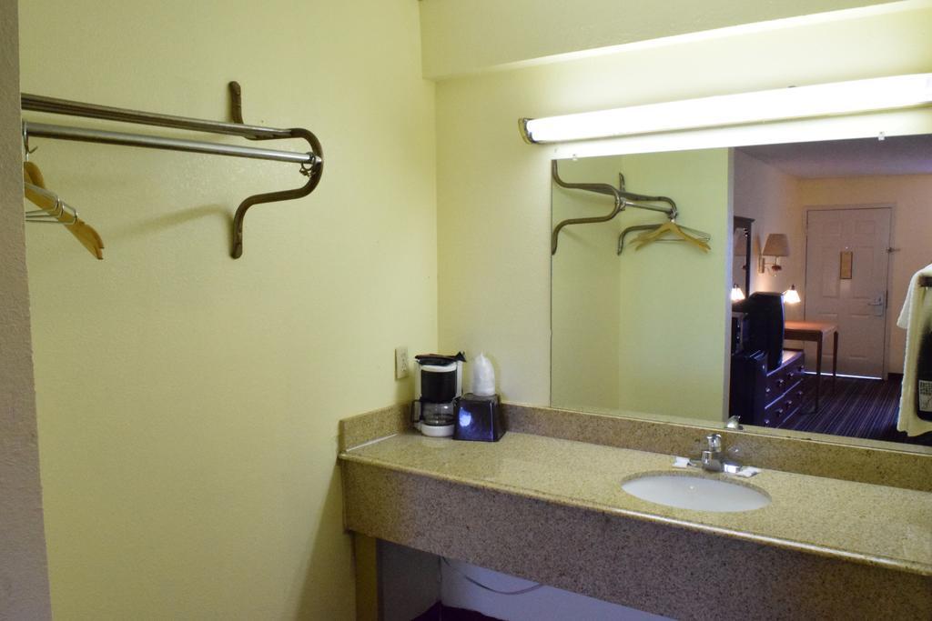 Executive Inn 敖德萨 客房 照片