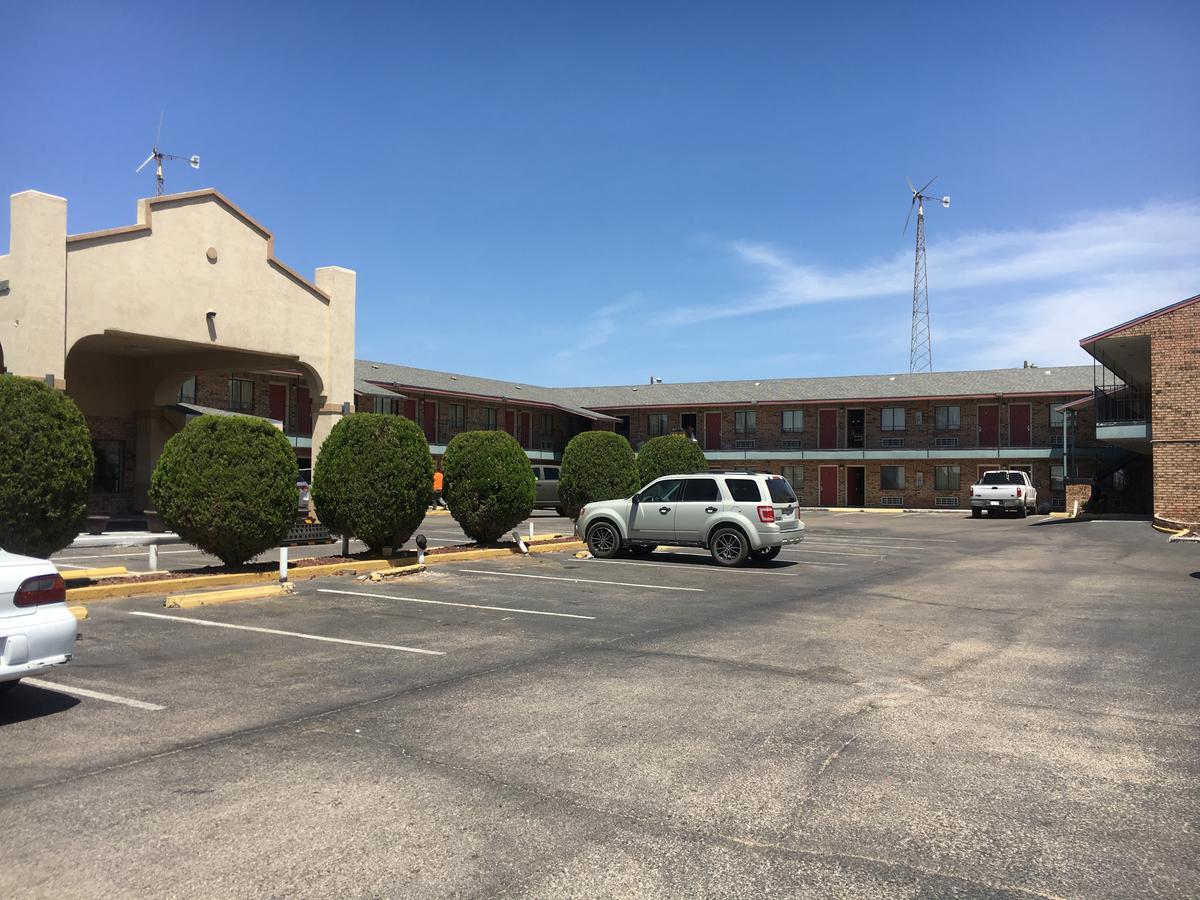 Executive Inn 敖德萨 外观 照片